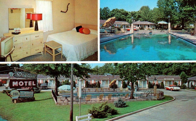Driftwood Motel - Old Postcard